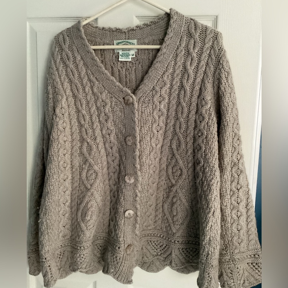 Aran Crafts Ireland Taupe Beige 100% merino wool cardigan sweater women’s medium